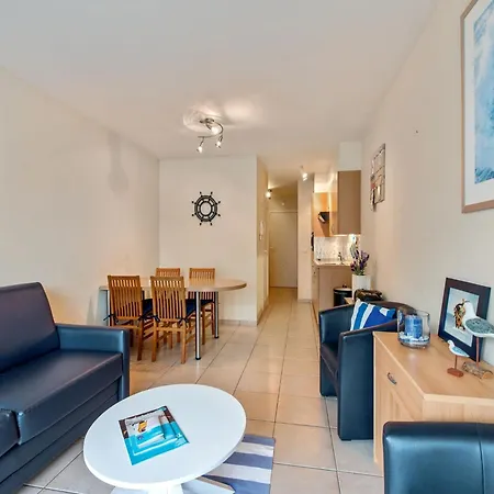 In St-idesbald With Sea View Balcony, Cleaning Included * Koksijde